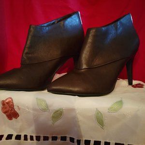 New York &Company Dark Purple Booties